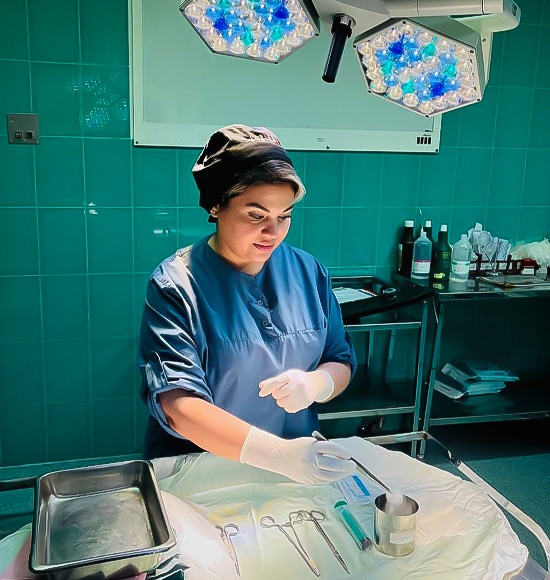 دکتر مانا فرحی مهر